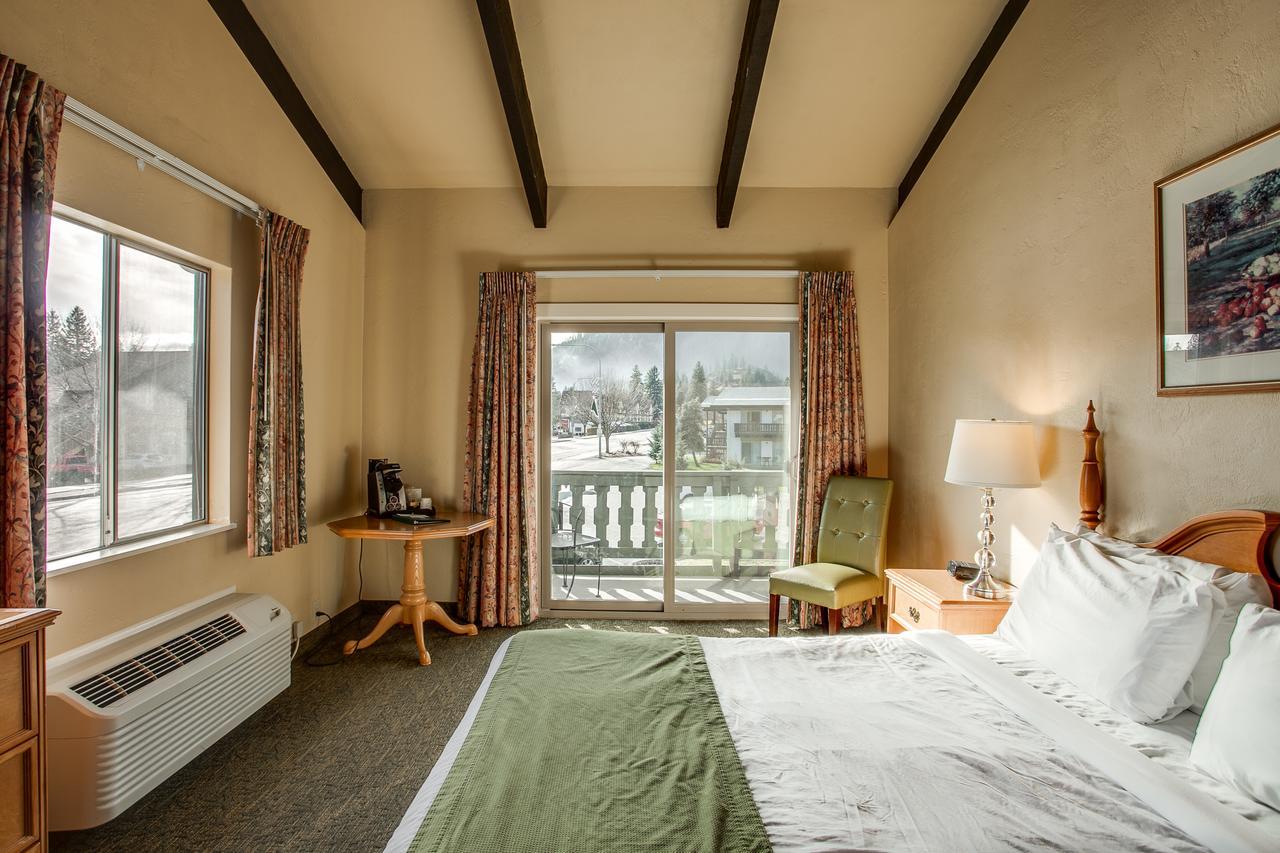Der Ritterhof Inn Leavenworth Esterno foto